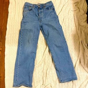 Levi’s Ribcage Jeans Size 27